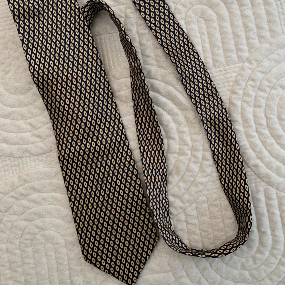 Stanley Blacker Black and Beige Patterned Tie